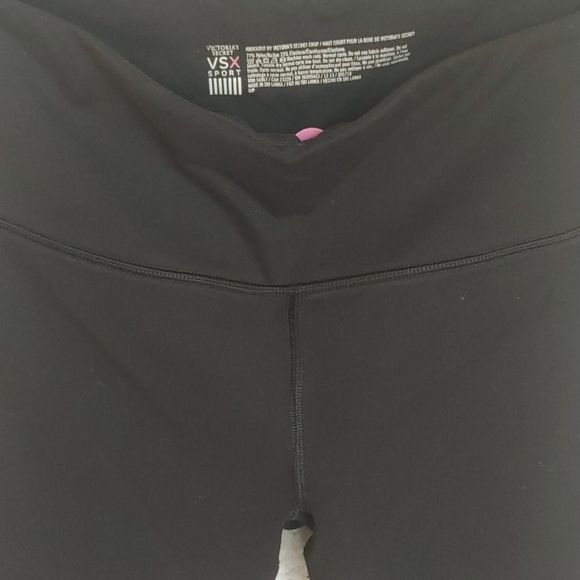 Vsx Victoria's Secret Black Capris - Picture 6 of 6